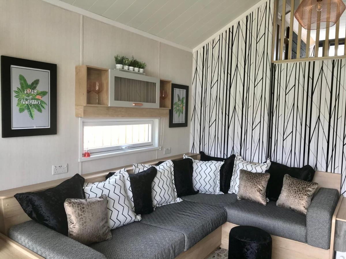 Caledonian Lodges 2 Inverness Dış mekan fotoğraf